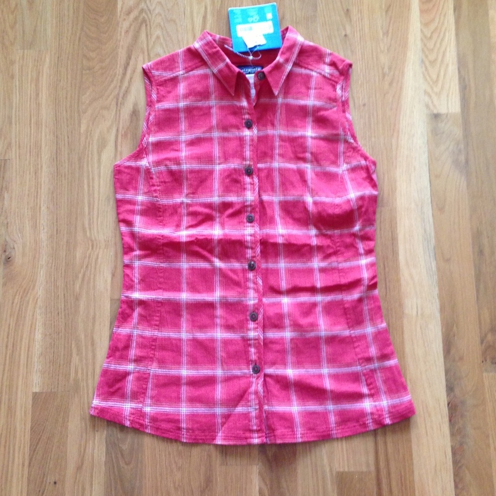 Patagonia Red Plaid Sleeveless Button-Down Shirt